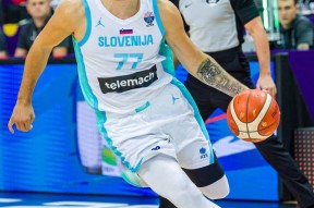 南宫娱乐- 吹爆东契奇就完事了! 才打2年未来得多可怕 