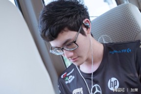 南宫娱乐-关于Karsa新星突破纪录表现惊艳，DWG未来可期！的信息